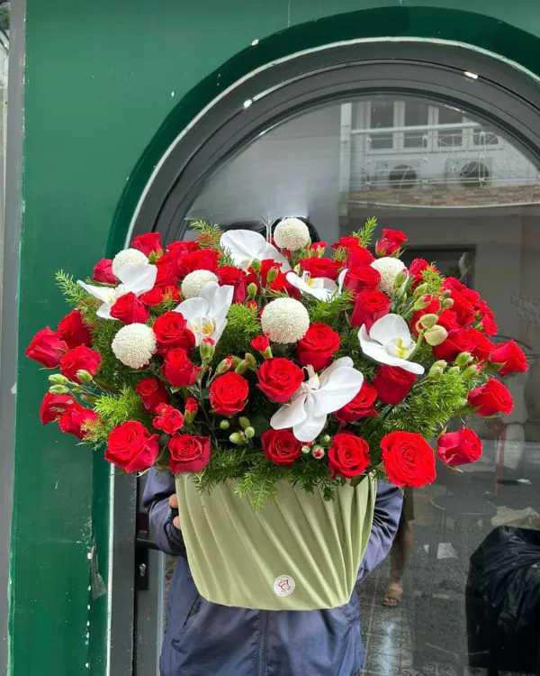 hoa-chuc-mung-ruc-ro (1).jpg